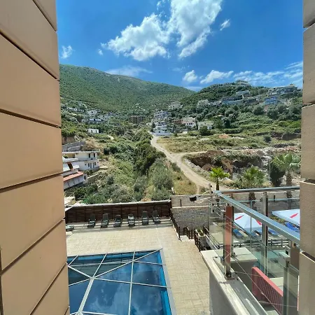 아파트 Sea And Hill View Apartment *